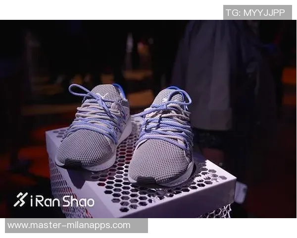 安德玛足球代言人助力运动员提升竞技水平与品牌影响力 安德玛足球代言人助力运动员提升竞技水平与品牌影响力